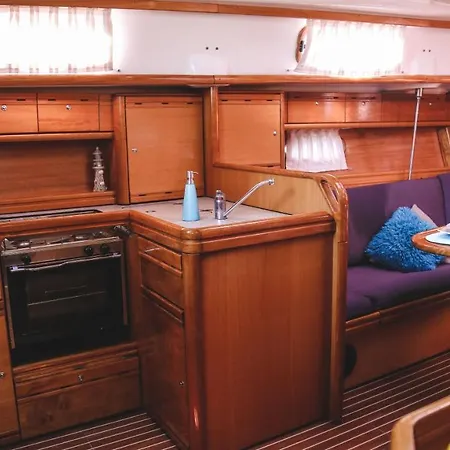 Tekne Bavaria 37- Silvija