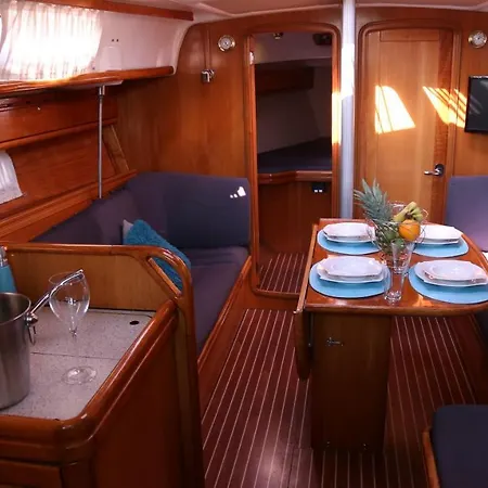 Botel Bavaria 37- Silvija